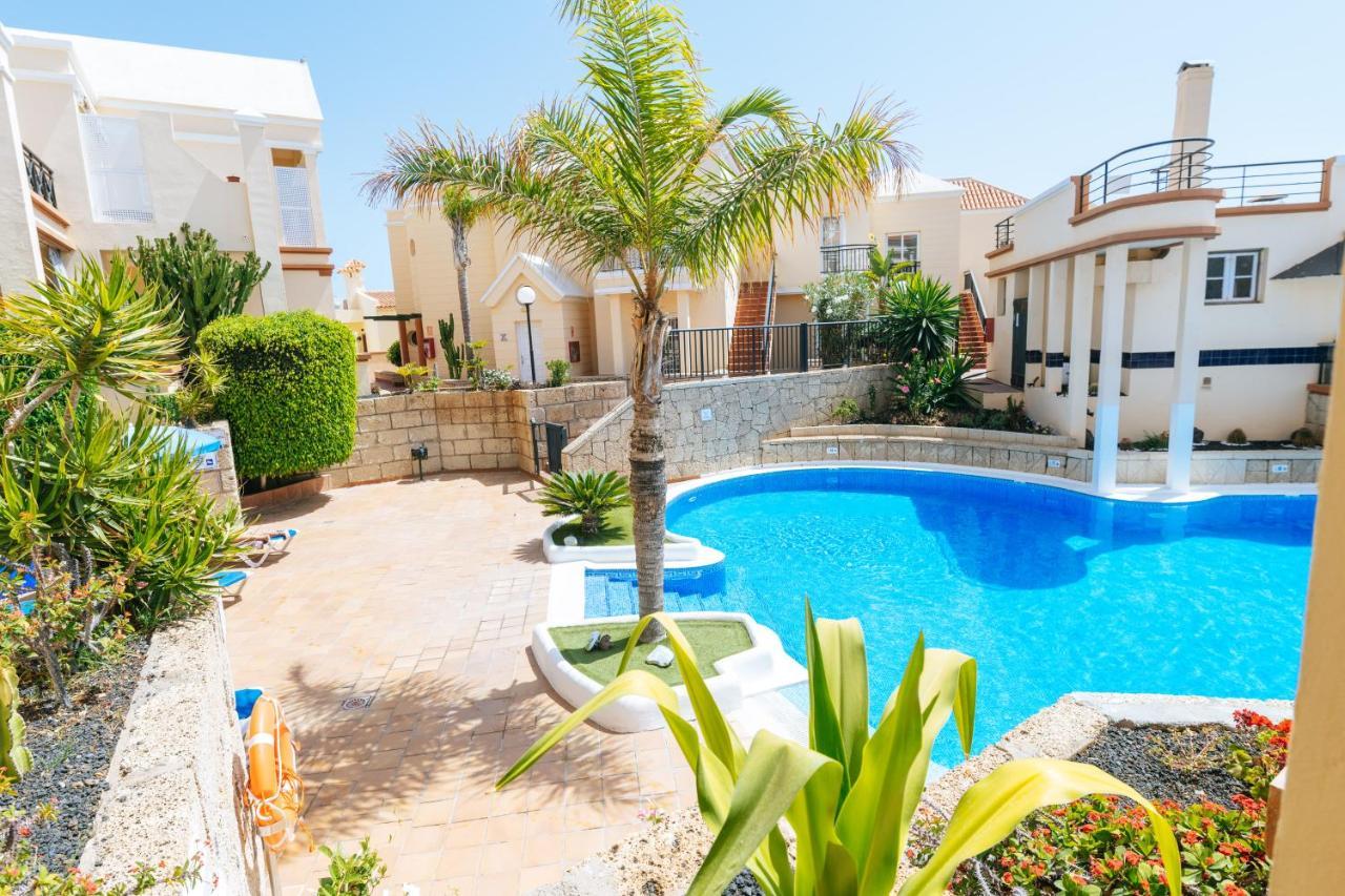 Amazing Renovated Pool View Apt, Aircon, 2 Min To Fanabe Beach Costa Adeje  Εξωτερικό φωτογραφία