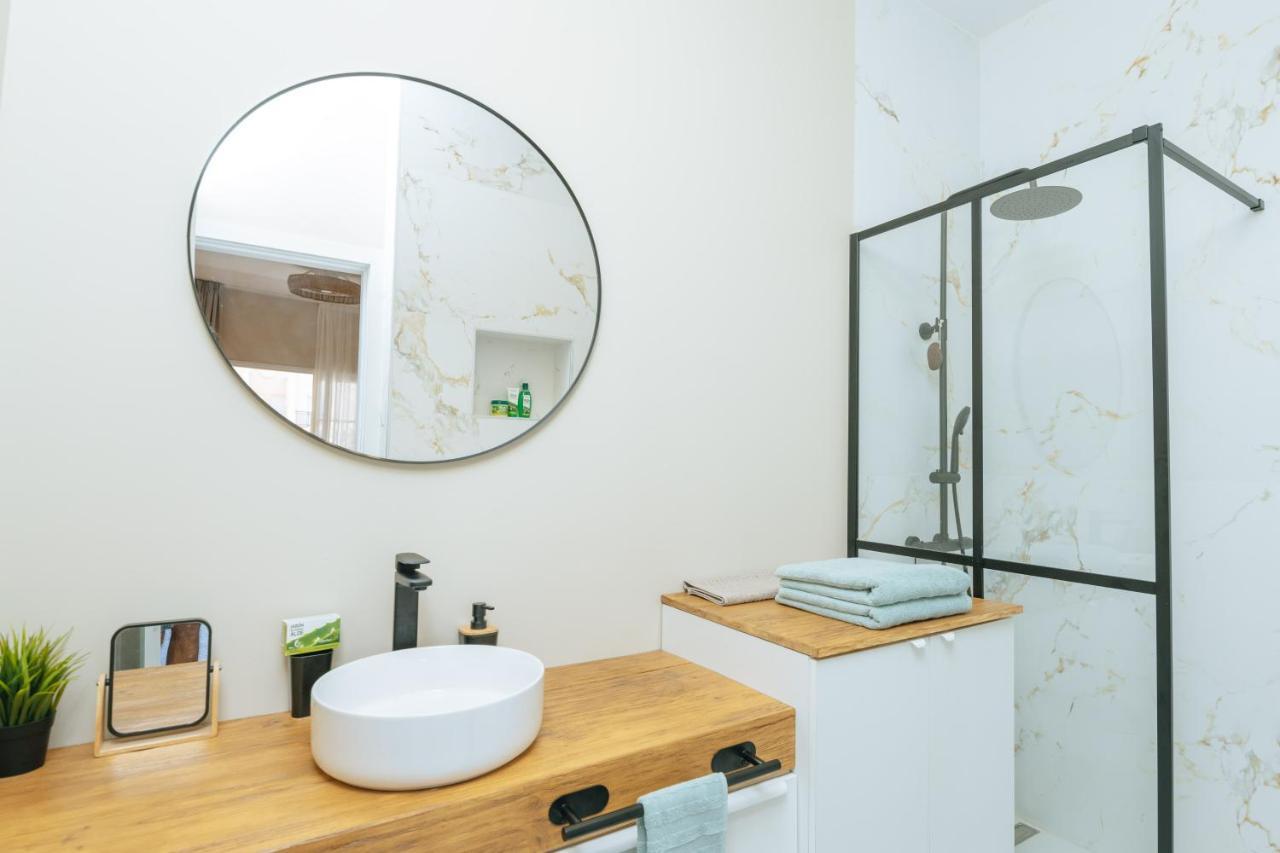 Amazing Renovated Pool View Apt, Aircon, 2 Min To Fanabe Beach Costa Adeje  Εξωτερικό φωτογραφία