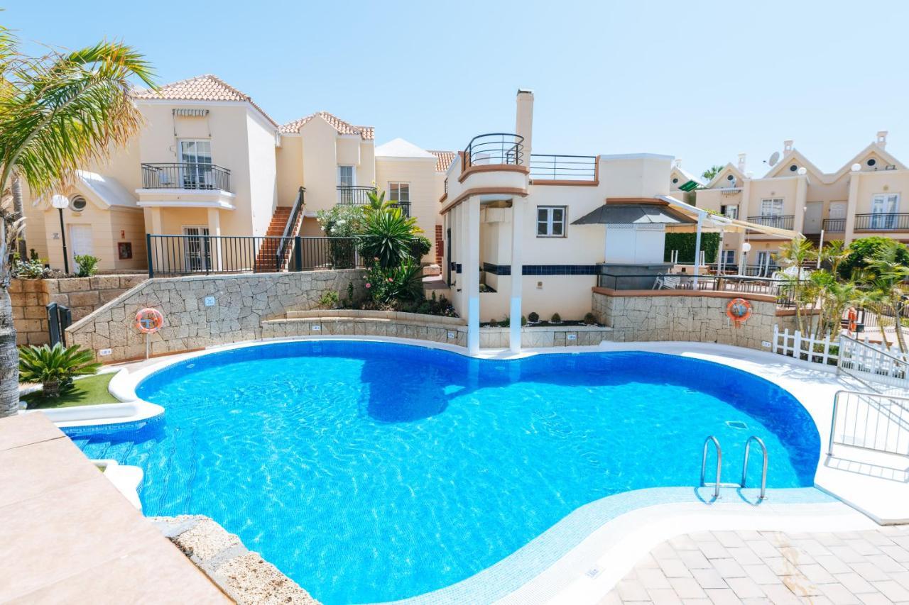 Amazing Renovated Pool View Apt, Aircon, 2 Min To Fanabe Beach Costa Adeje  Εξωτερικό φωτογραφία